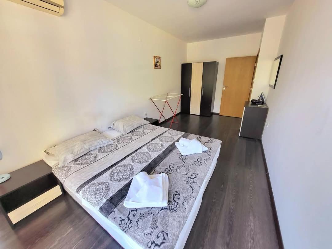 Family Apartments In Solmarin Napospart Kültér fotó